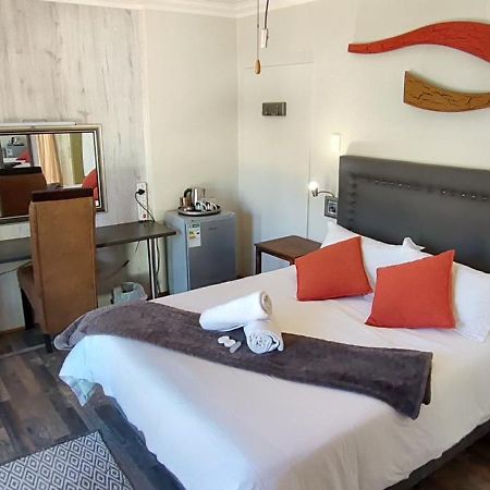 בלומפונטייין Premiere Guesthouse מראה חיצוני תמונה