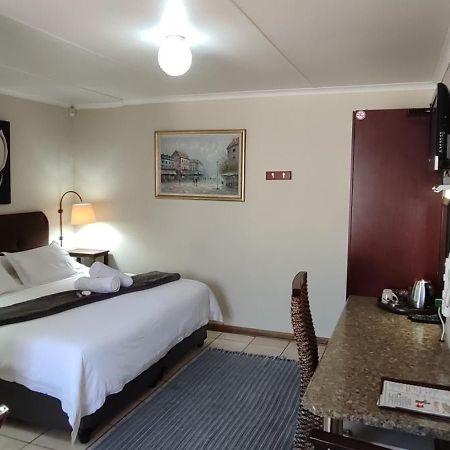 בלומפונטייין Premiere Guesthouse מראה חיצוני תמונה