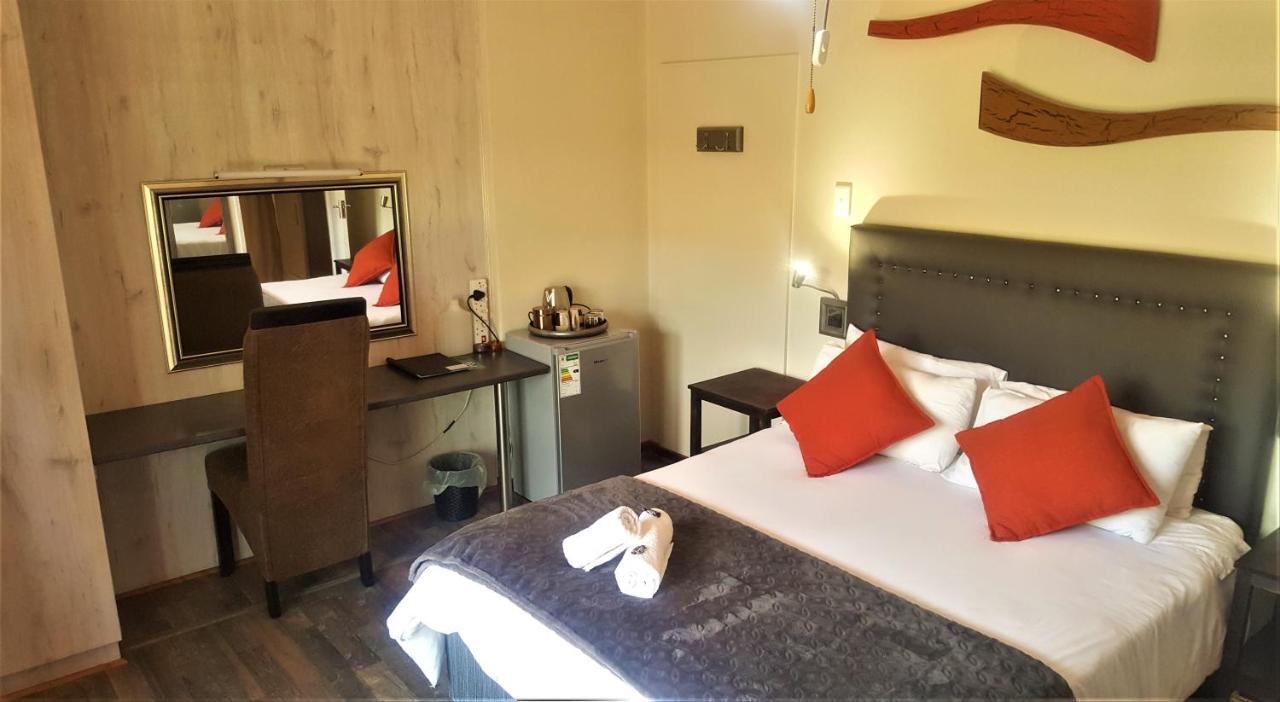 בלומפונטייין Premiere Guesthouse מראה חיצוני תמונה