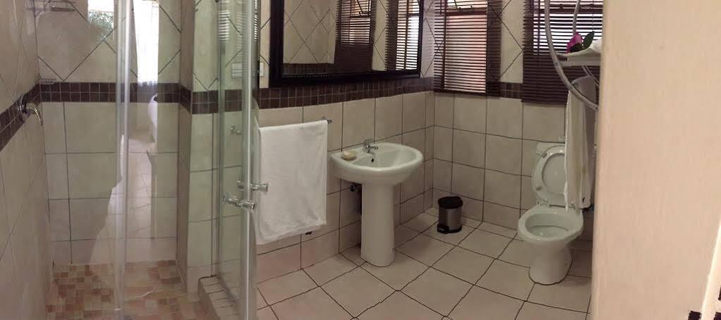 בלומפונטייין Premiere Guesthouse מראה חיצוני תמונה